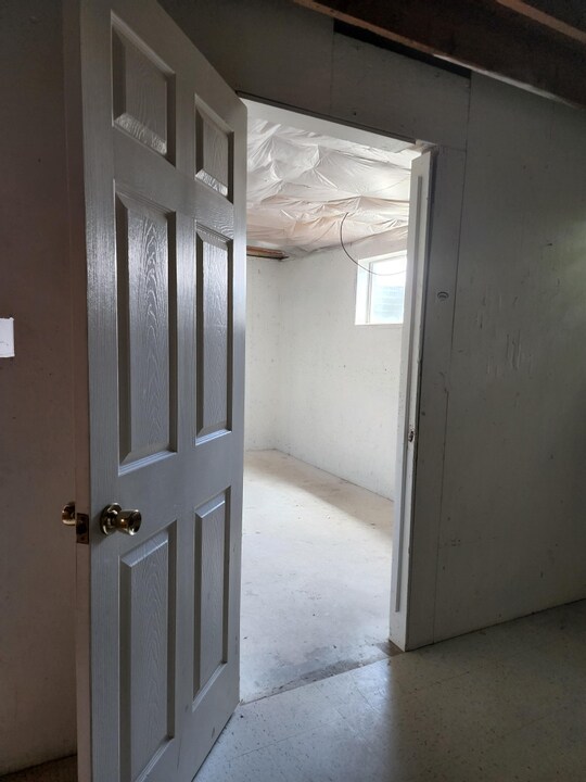 Building Photo - 3264 W 4700 S