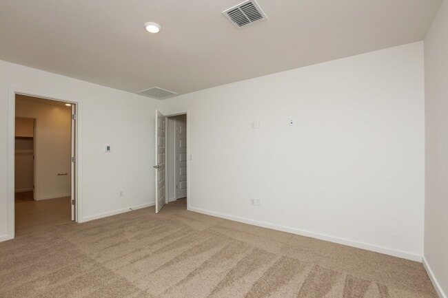 Building Photo - 7062 W Indian Clover Way