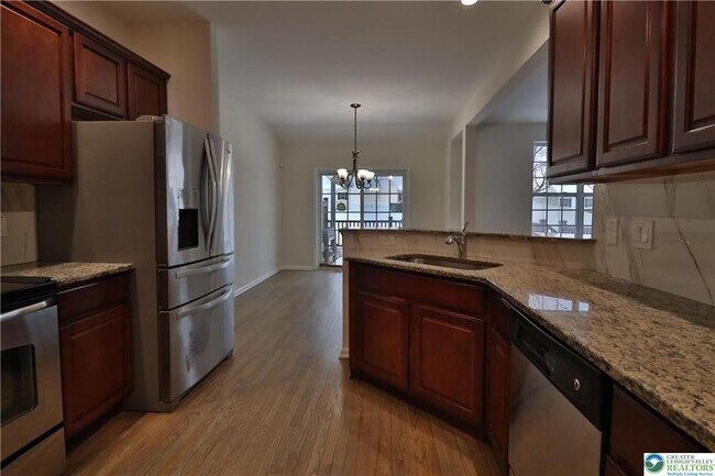 Building Photo - 311 McNair Dr