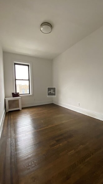 Building Photo - STEINWAY STREET