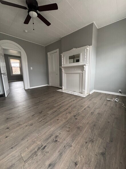 Building Photo - 3537 Fleming Ave