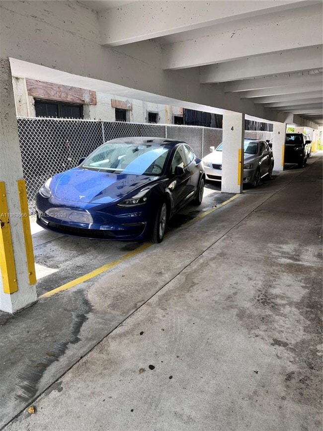 Building Photo - 1617 Jefferson Ave