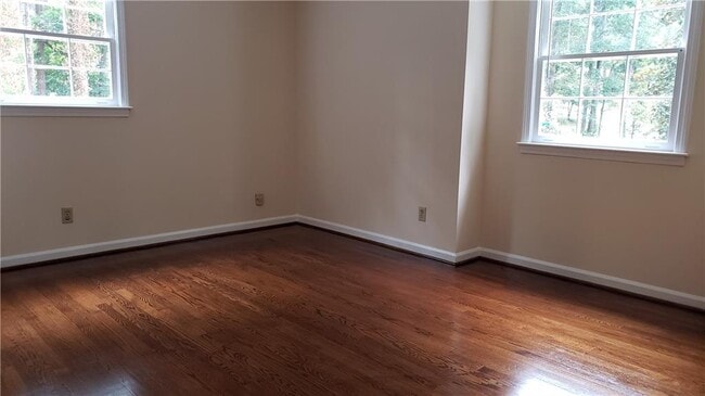 Building Photo - 2134 Masonwood Cir SW