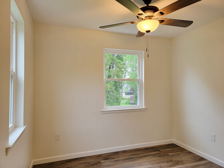 Building Photo - 1007 Monticello Ln