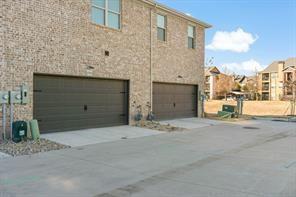Building Photo - 2702 Parkview Ct