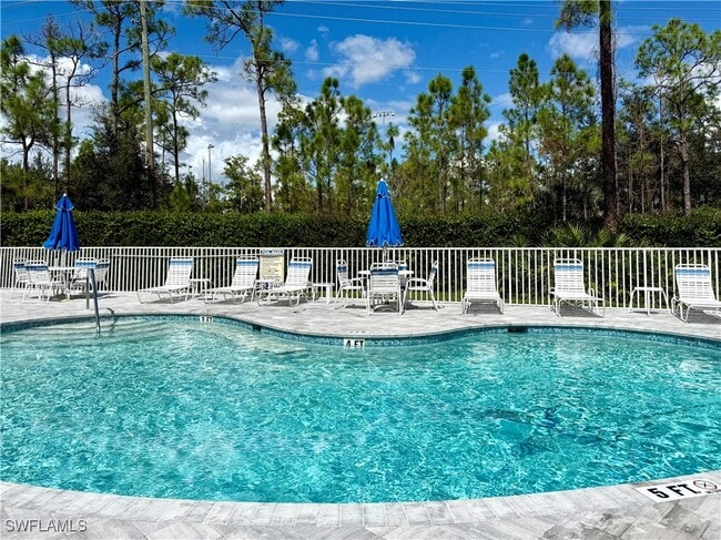 Building Photo - 6325 Wilshire Pines Cir