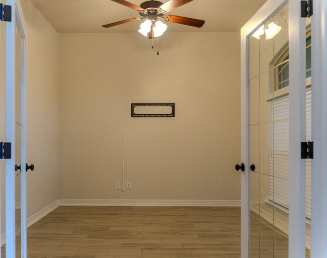 Building Photo - "Coming Soon! Spacious 4-Bed, 3-Bath Home in Killeen's Preston Hollow – 2781 Sq Ft of Comfort!"