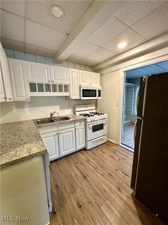 Building Photo - 132 Beck Ave