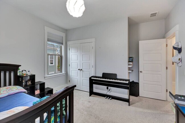 Building Photo - Nexton