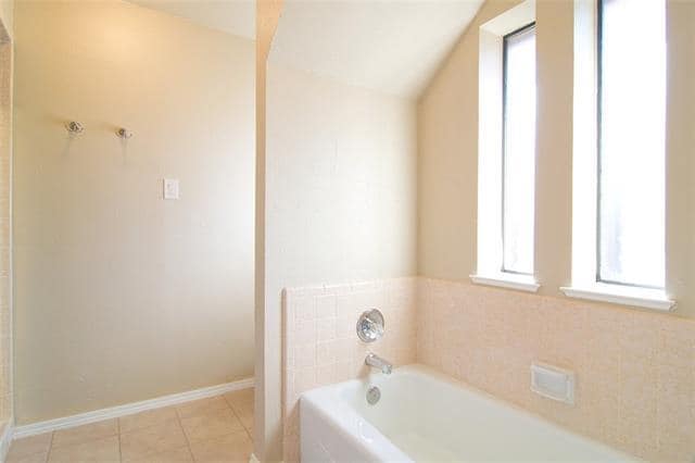 Building Photo - 120 Marseille Dr