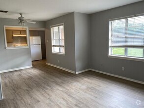 Building Photo - 1518 Early Ln