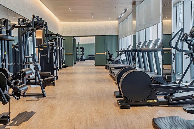 Building Photo - 77 SE 5th St