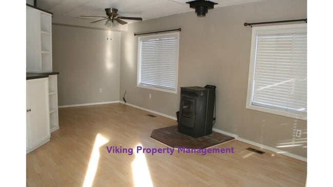 Building Photo - 687 NW Apollo