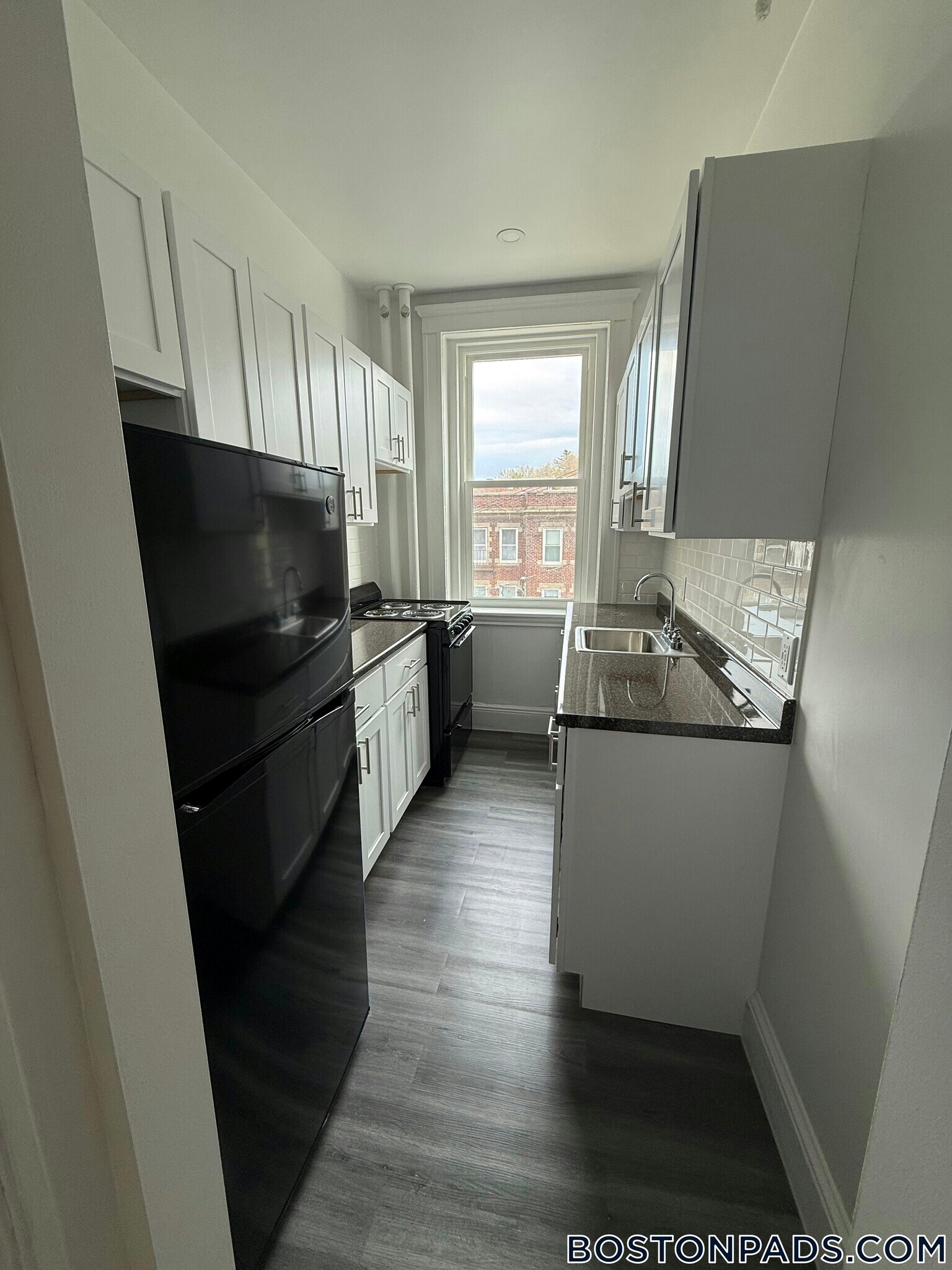 Building Photo - 109 Brainerd Rd