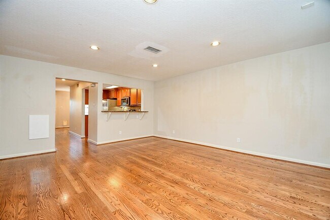 Building Photo - 5244 Arboles Dr