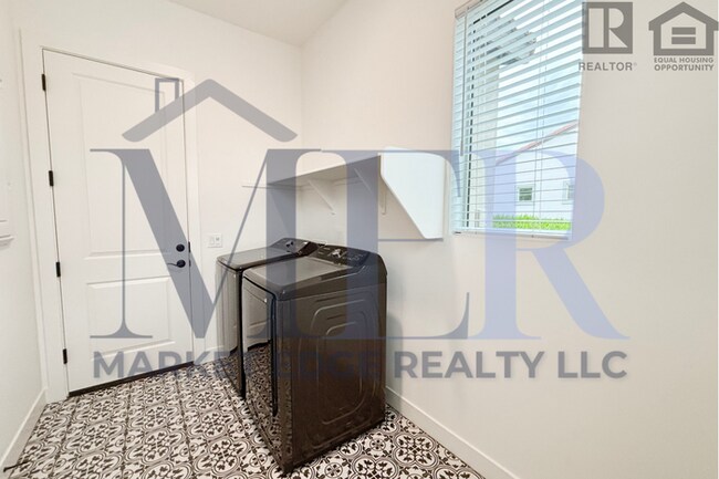 Building Photo - 2Bed/2Bath Home in Surprise Golf Community...