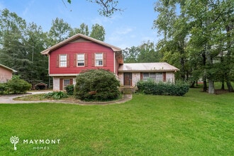 Building Photo - 2069 Christian Cir SE