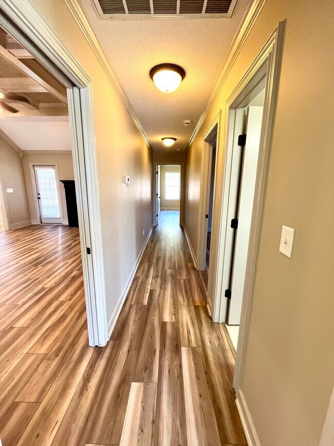 Building Photo - 5171 Abbott Cir