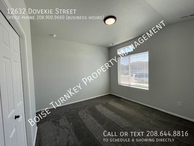 Building Photo - 12632 Dovekie St
