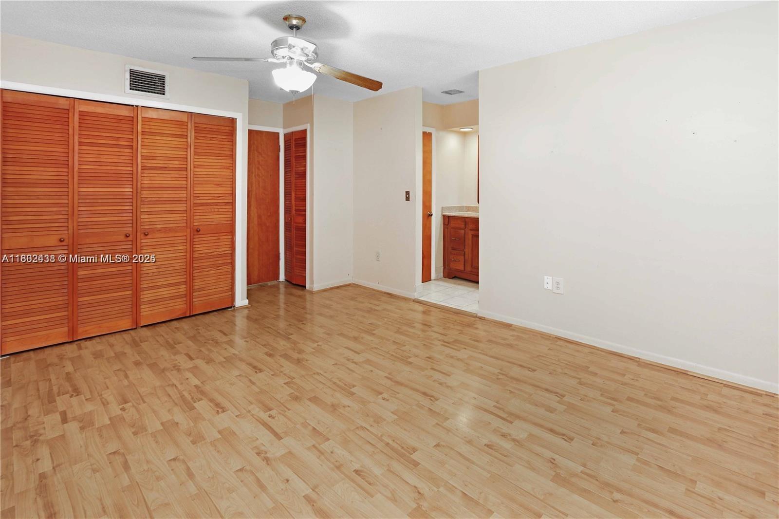 Building Photo - 2500 SW 113th Ct