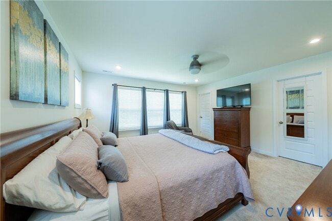 Building Photo - 18401 Palisades Ct