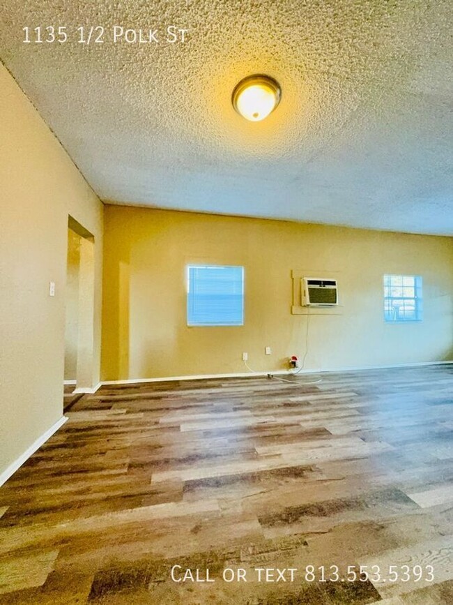 Building Photo - 1135 1/2 Polk St-