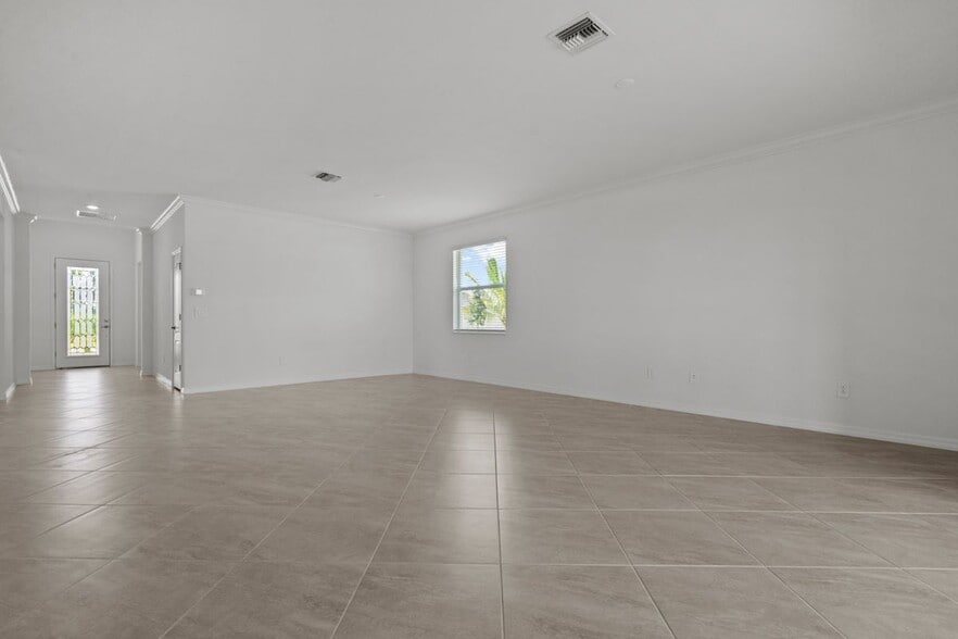 Building Photo - 4363 Lemongrass Dr