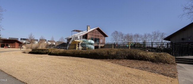 Building Photo - 2127 Big Falls Dr