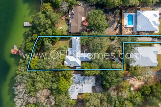 Building Photo - Bayou-Front Home w/ Dock