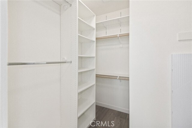 Building Photo - 341 Magnet