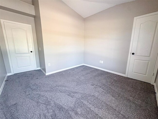 Building Photo - 12837 Kings Crossing Dr