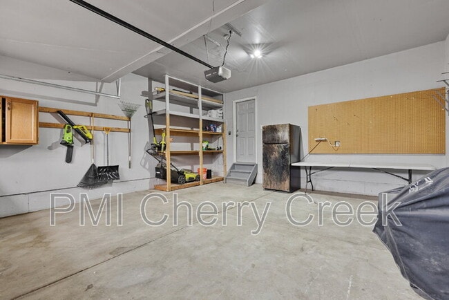 Building Photo - 9328 Garfield Way