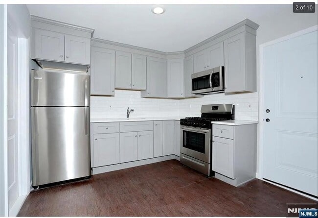 Building Photo - 471 Harrison Ave