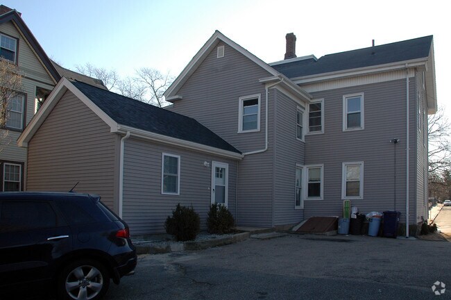 Building Photo - 763 Truman Hwy