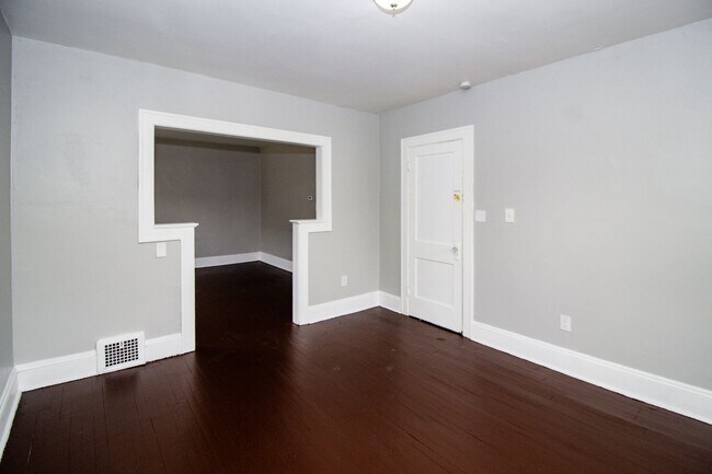 Building Photo - 14112 Edgewood Ave