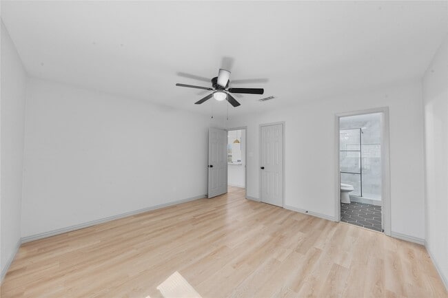 Building Photo - 3137 FM200