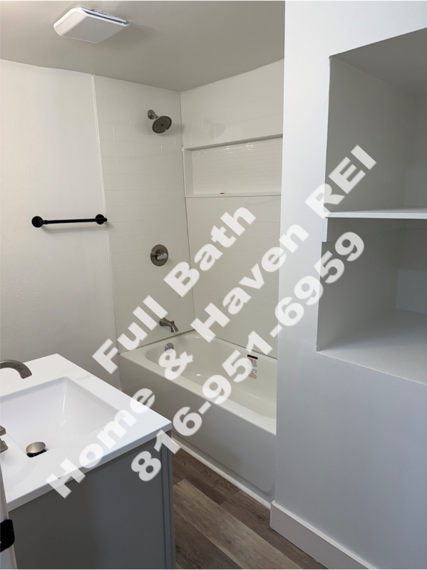 Building Photo - 10503 E Scarritt Ave