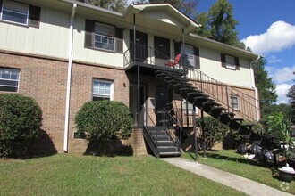 Building Photo - 5913 Lone Oak Dr SW