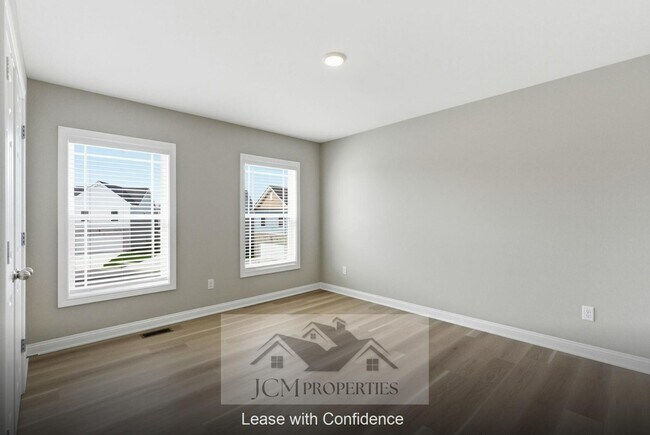 Building Photo - 112 Lambert Fld