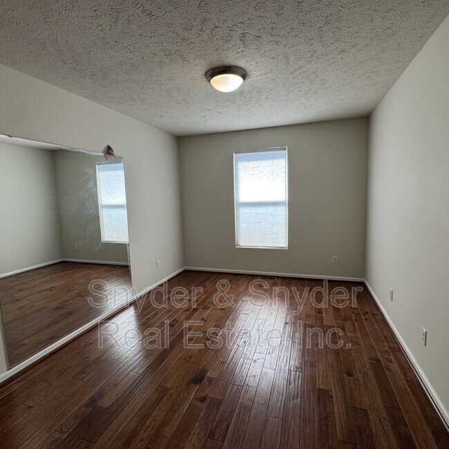 Building Photo - 393 Caleb Dr