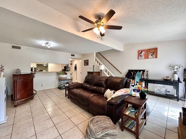 Building Photo - 6031 Old Fredericksburg Rd