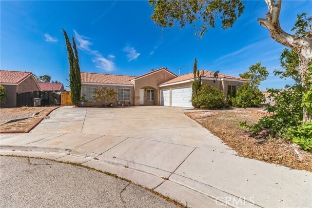 Building Photo - 6012 Sandpiper Pl