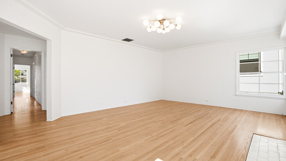 Building Photo - 1755 Craig Ave