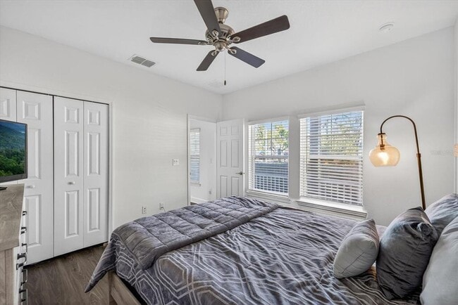 Building Photo - 115 E Broad St