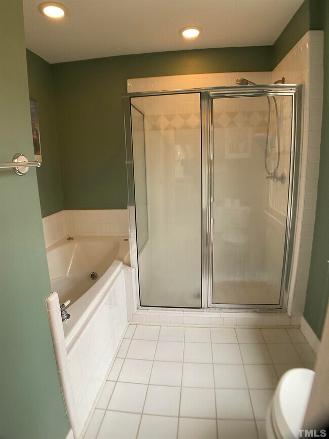 Building Photo - 3105 Mel Oak Trail