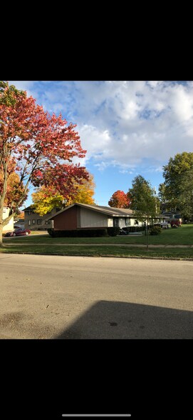 Building Photo - 1028 Elmwood Ave