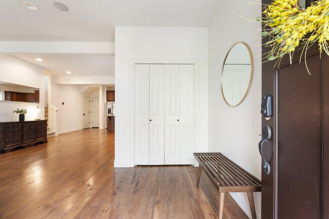 Building Photo - 3740 SE Willamette Ave