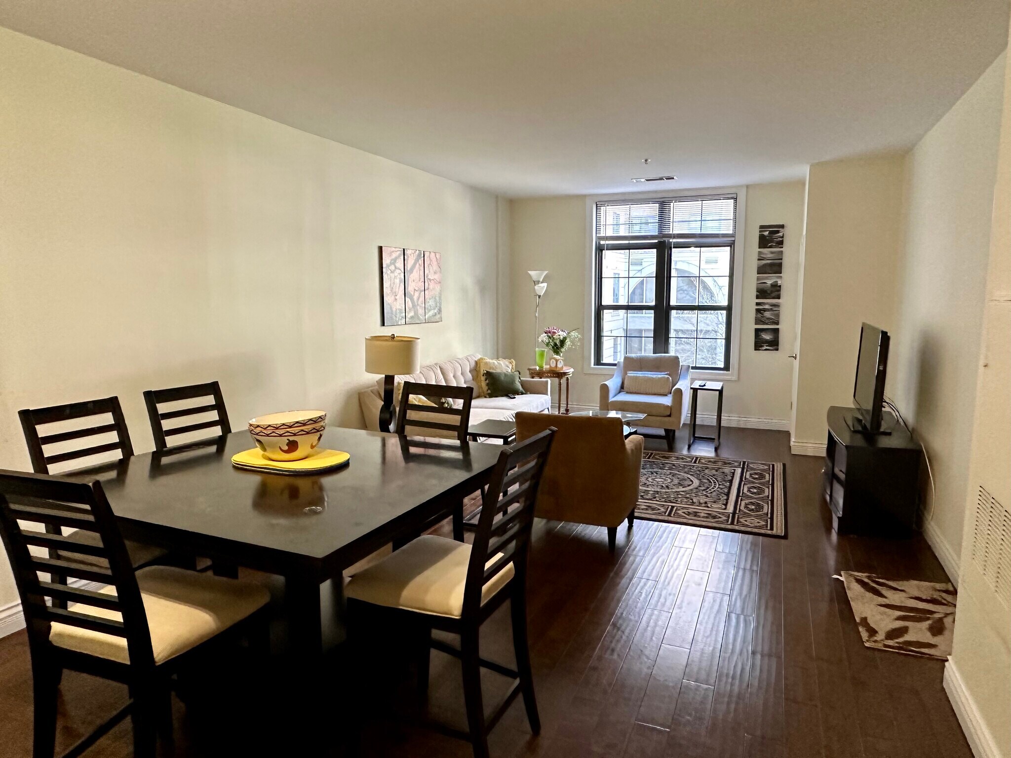 Building Photo - 1111 25th St NW