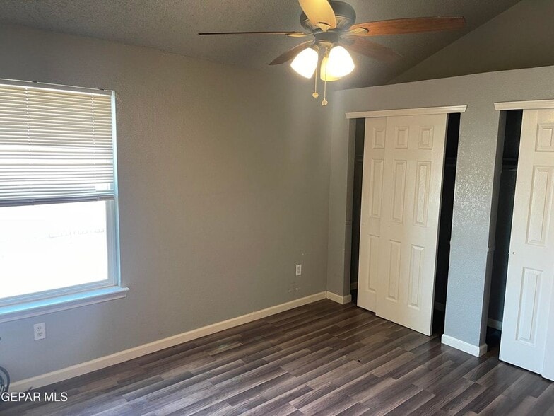 Building Photo - 656 Orchid Dr