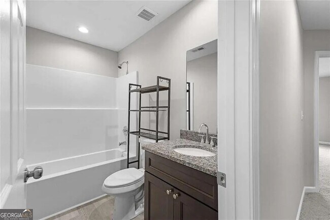 Building Photo - 20 Breanna Way